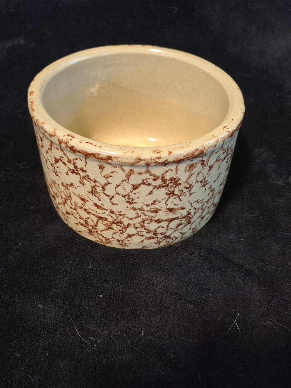 ​Vintage R.R.P. Co. Roseville Ohio Spongeware Stoneware Pot